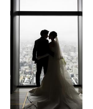 マンダリンオリエンタル東京様にて
お式を挙げられた花嫁さまのご紹介です！

ソフトマーメイドラインのドレスを
素敵に着てくださいました♡